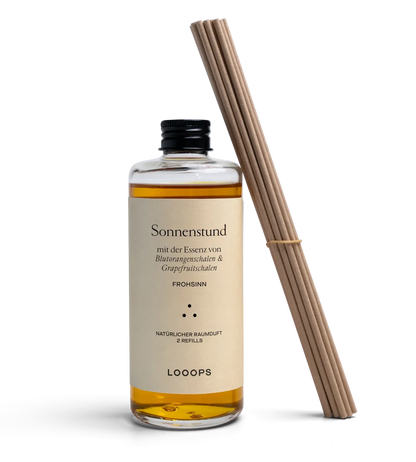 Glass bottle room fragrance Sonnenstund with paper sticks