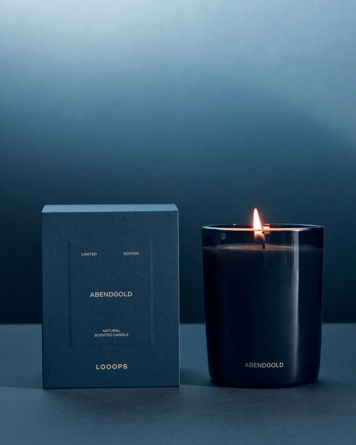 Große Duftkerze Abendgold · Limited Edition von Looops mit Verpackung