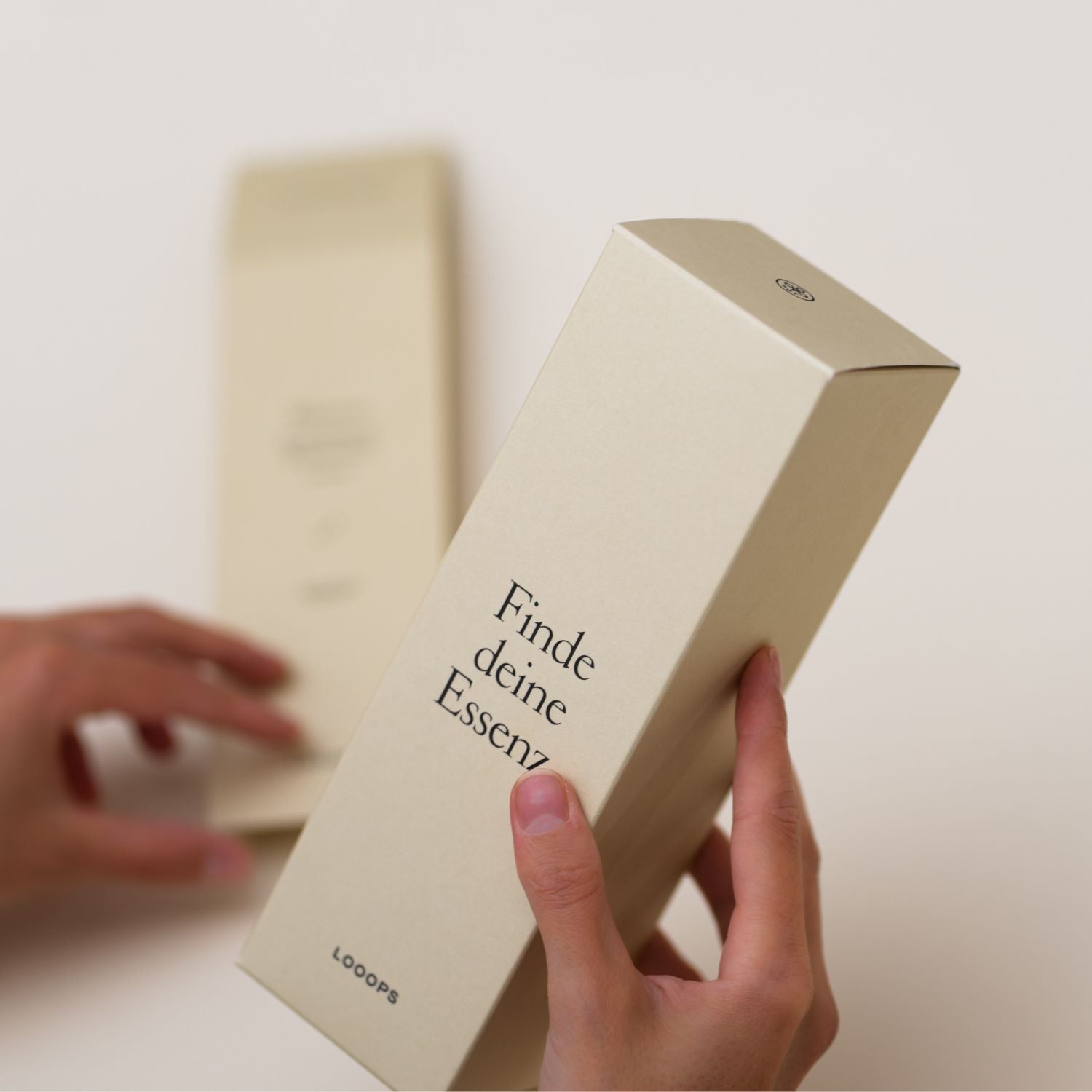 Looops packaging fragrance stick diffuser with hand