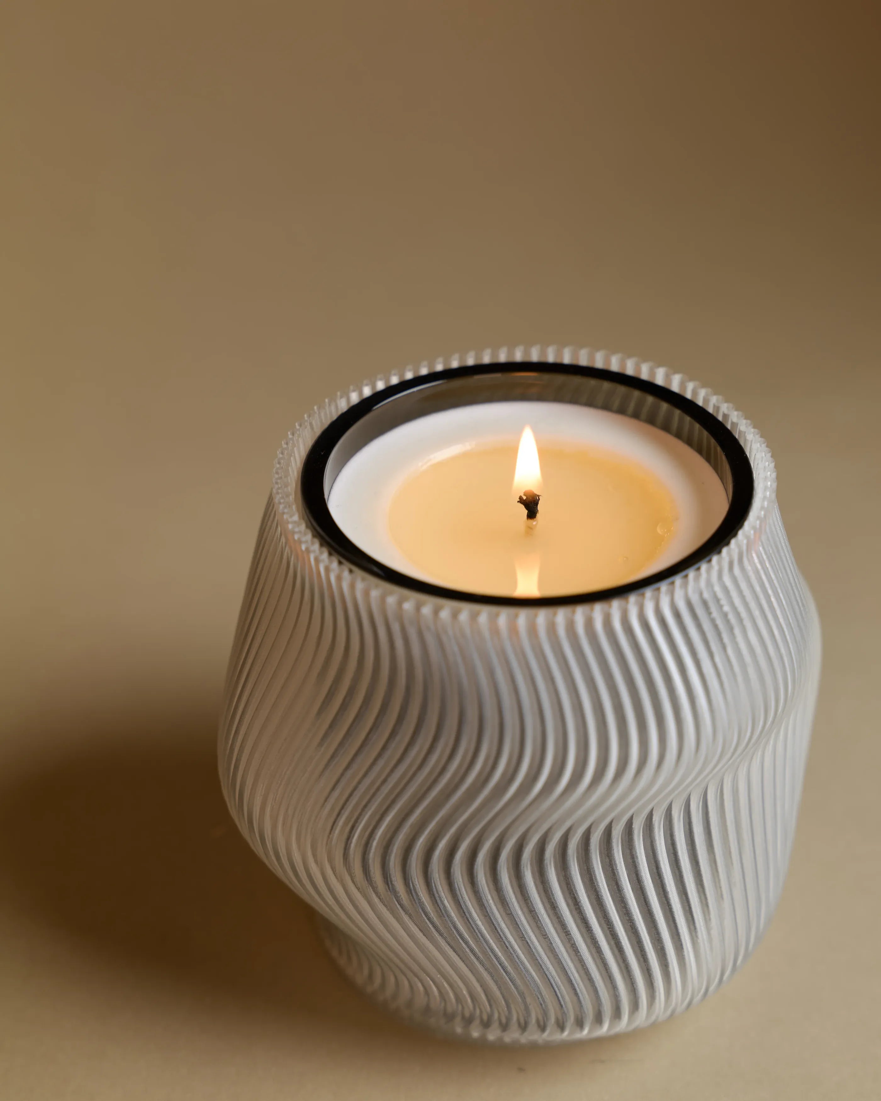 Vellen with large scented candle