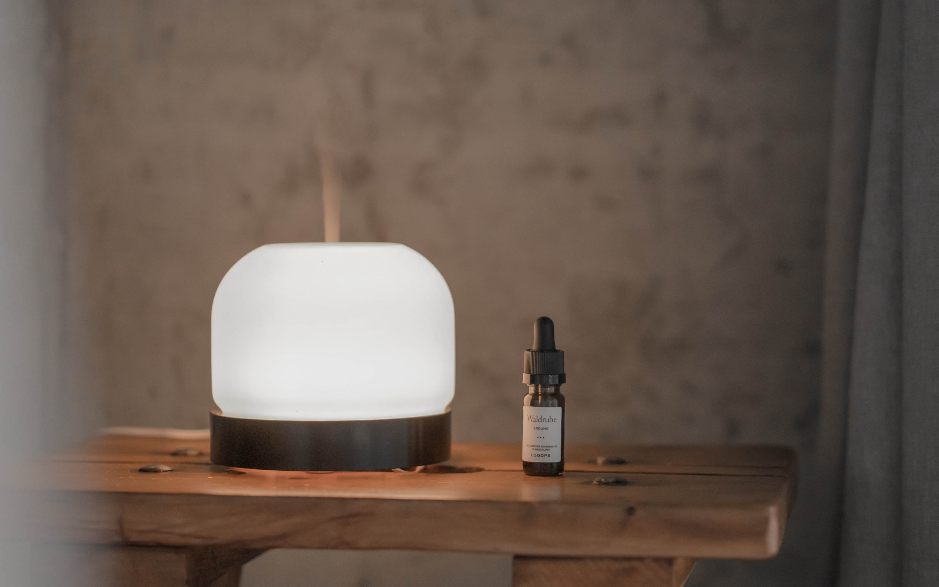 Looops diffuser for room scenting and essential oils Waldruhe